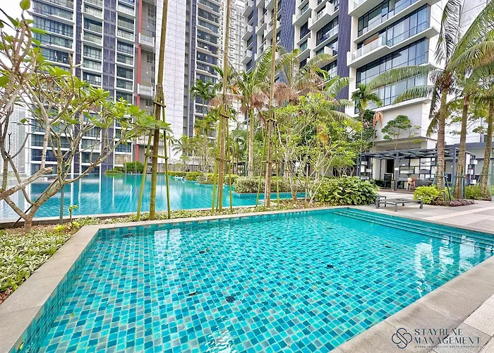 Grand Medini Residence Nusajaya By Stayrene